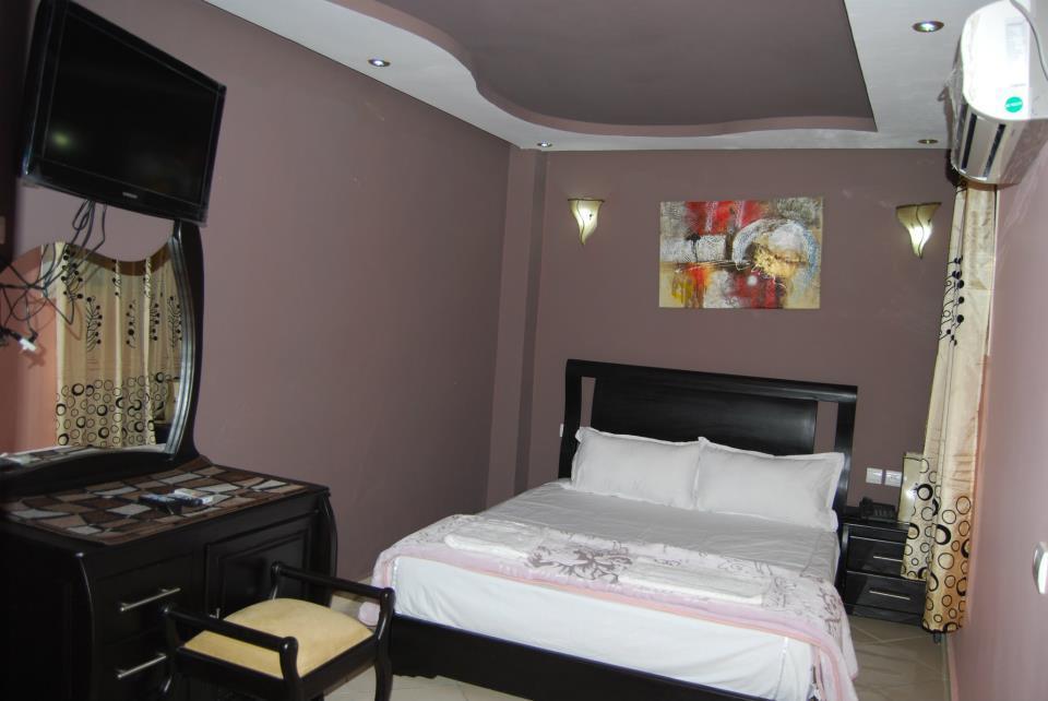 Hotel Salwan Al-´Ajún Pokoj fotografie